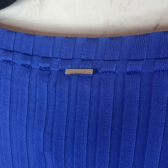 NWT BOSS Hugo Boss Etrica Ribbed Top Size Small - Picture 8 of 8
